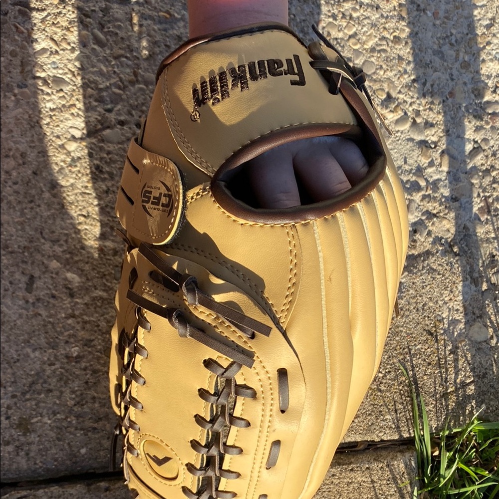 Tan Leather Baseball Glove